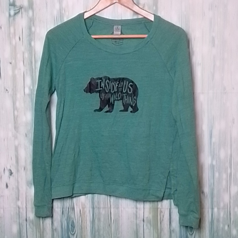 Drift & Amble Turquoise green bear graphic long sleeve shirt small